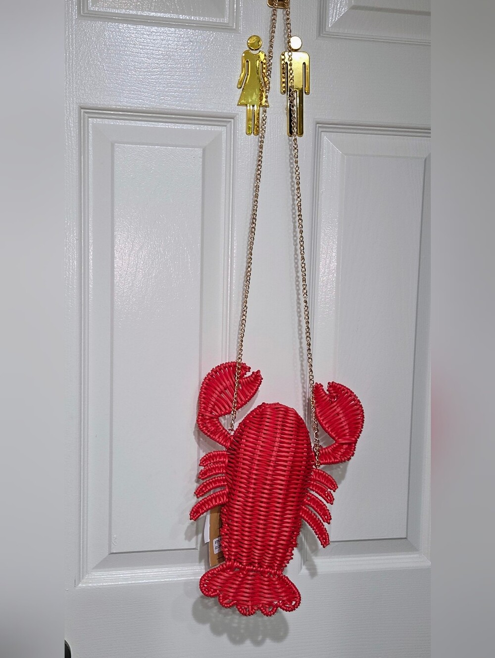 Tommy Bahama Tik Tok Famous Viral Red Wicker Crab Crossbody with Gold Chain NWT - Picture 6 of 11